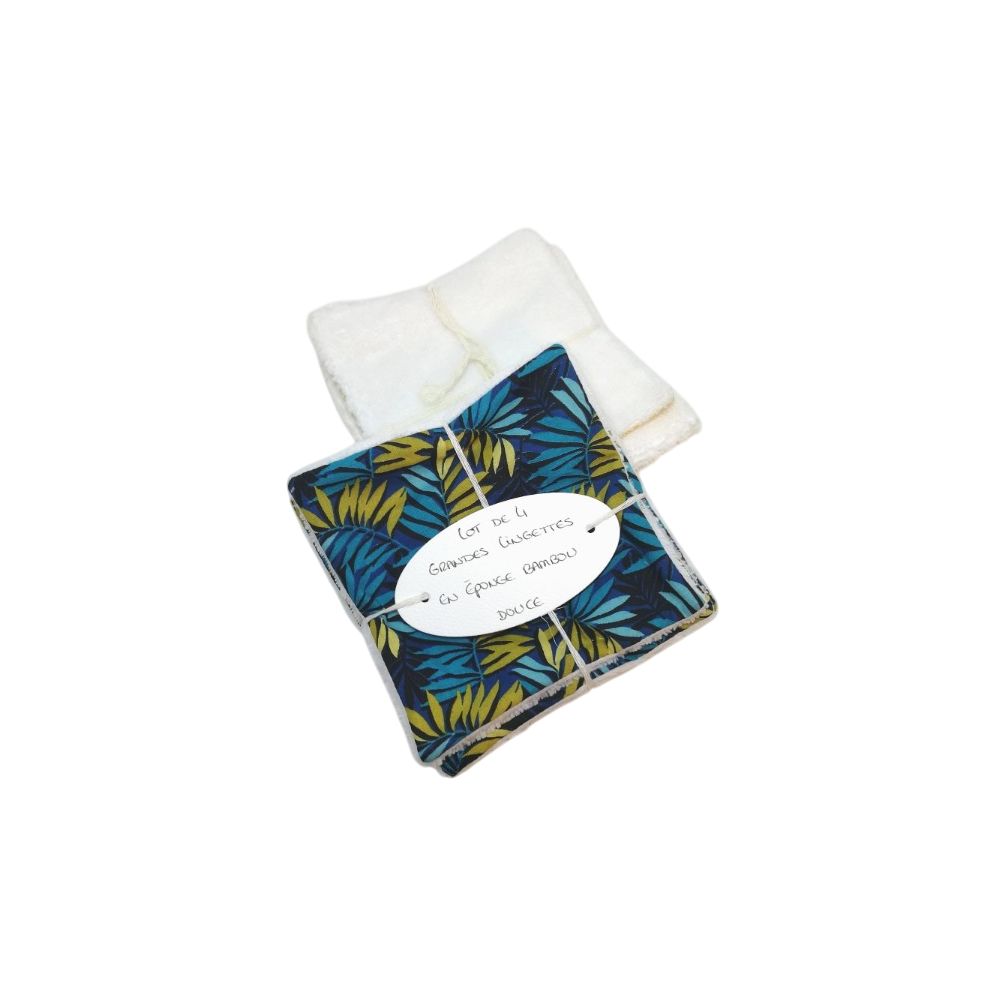 4 grandes lingettes démaquillantes en éponge douce